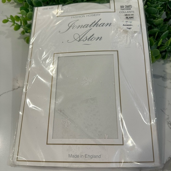 VTG Jonathan Aston designer hosiery nylons white bow  pattern ONE SIZE NIP - Picture 1 of 3